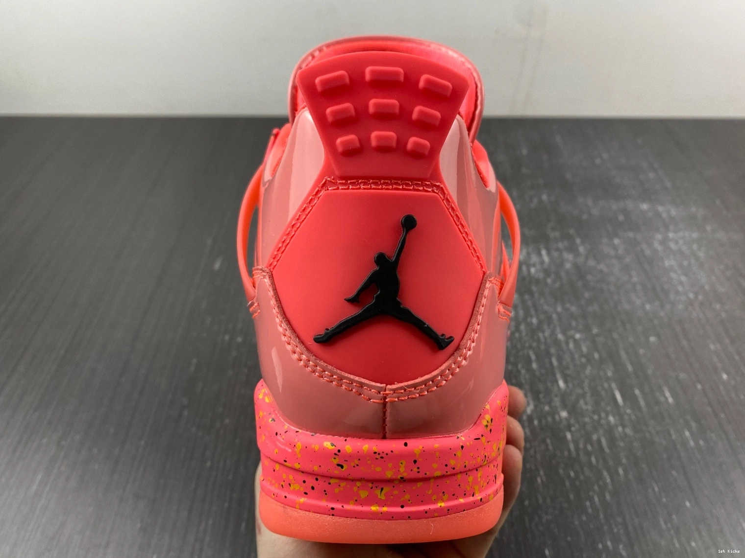 - AQ9128-600 4 Punch Jordan (W) Retro Hot 0101